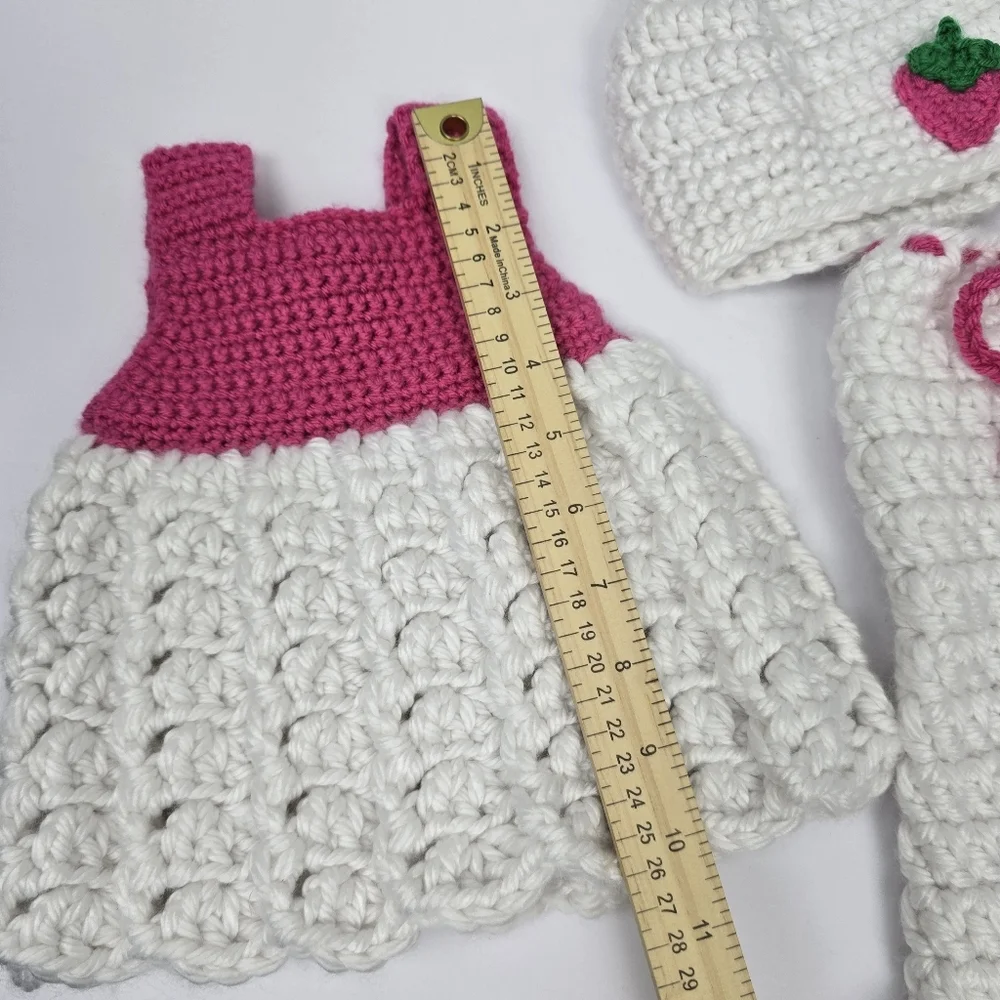 Handmade Girls‎ Matching Strawberry crocheted Set Pink White Baby 0-3 Months